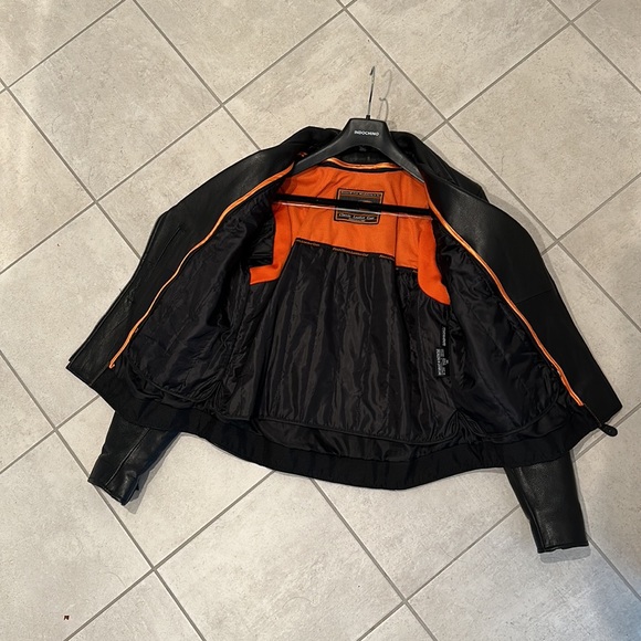 MFG First Co leather motorcycle jacket - Picture 2 of 4